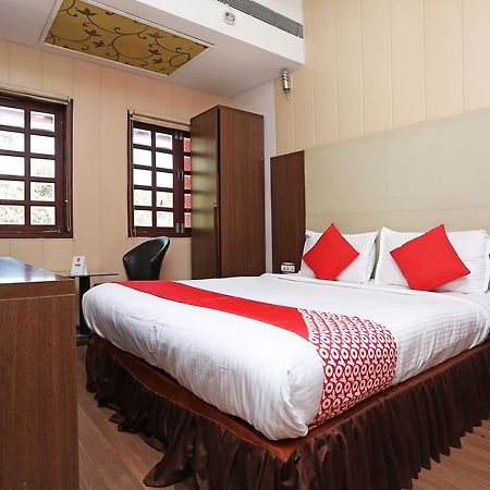 Oyo 10690 Florence Hotel Rāipur Dış mekan fotoğraf