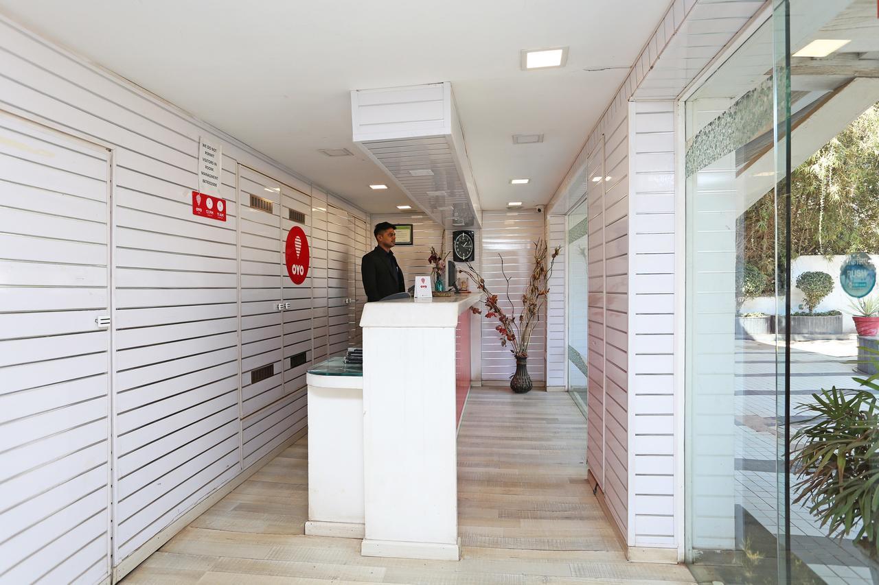 Oyo 10690 Florence Hotel Rāipur Dış mekan fotoğraf