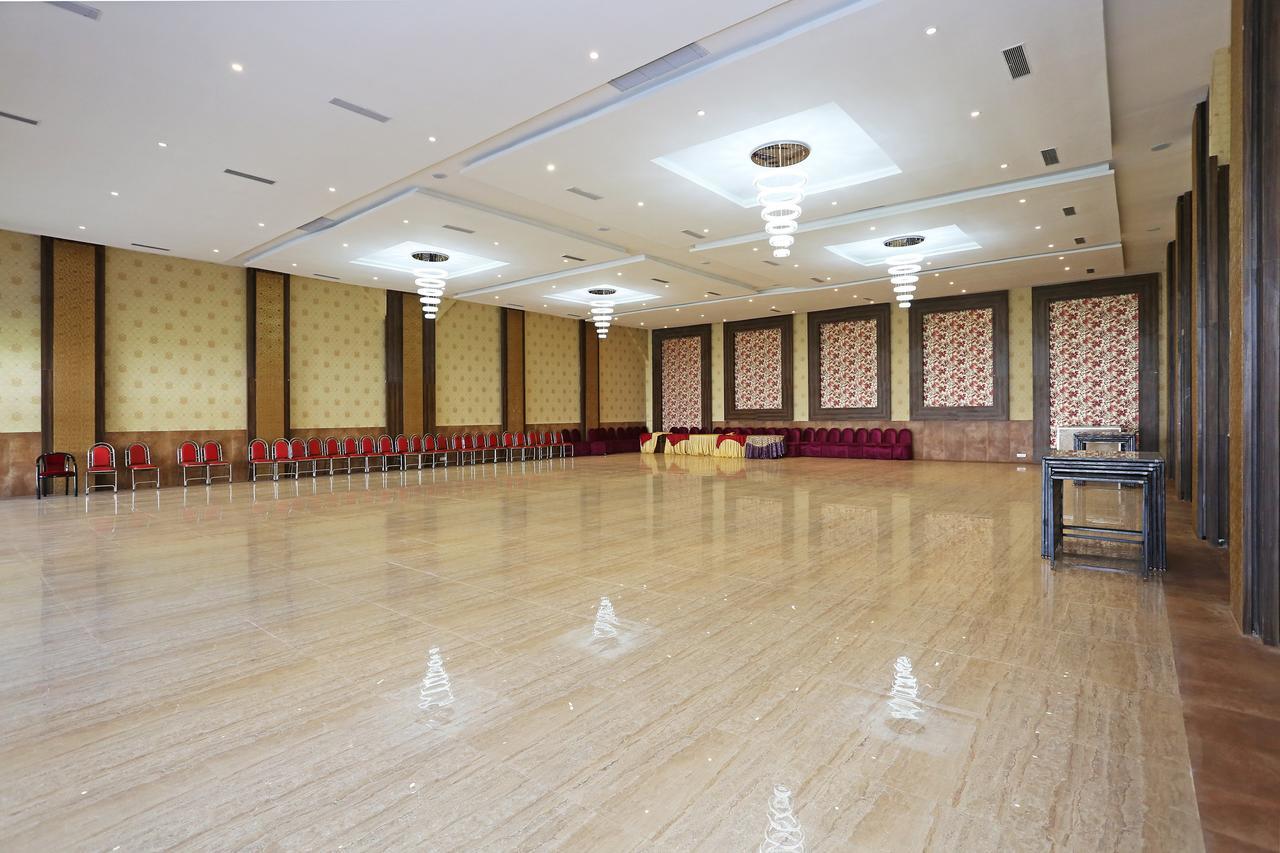 Oyo 10690 Florence Hotel Rāipur Dış mekan fotoğraf